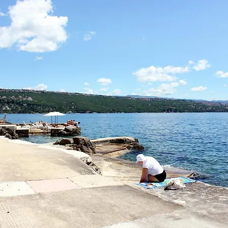 Gasthuis With A Parking Space - 7854