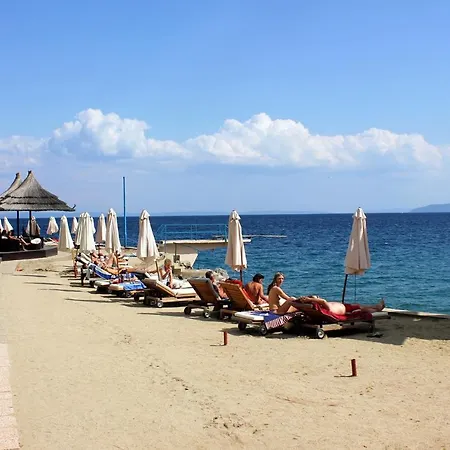 Gasthuis With A Parking Space - 7854