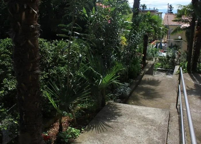 Penzion With A Parking Space - 7854 Opatija